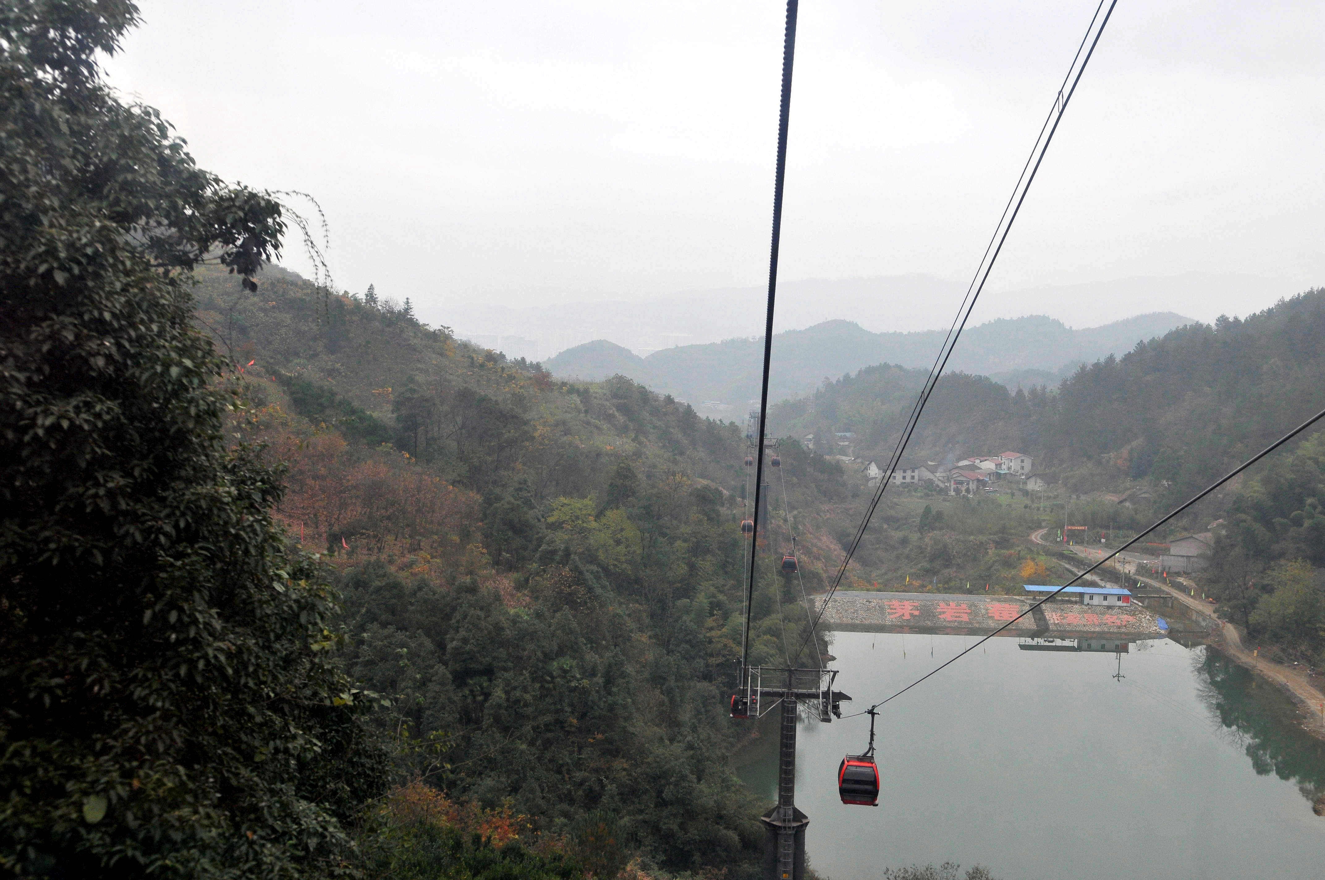 B天门山缆车5.jpg