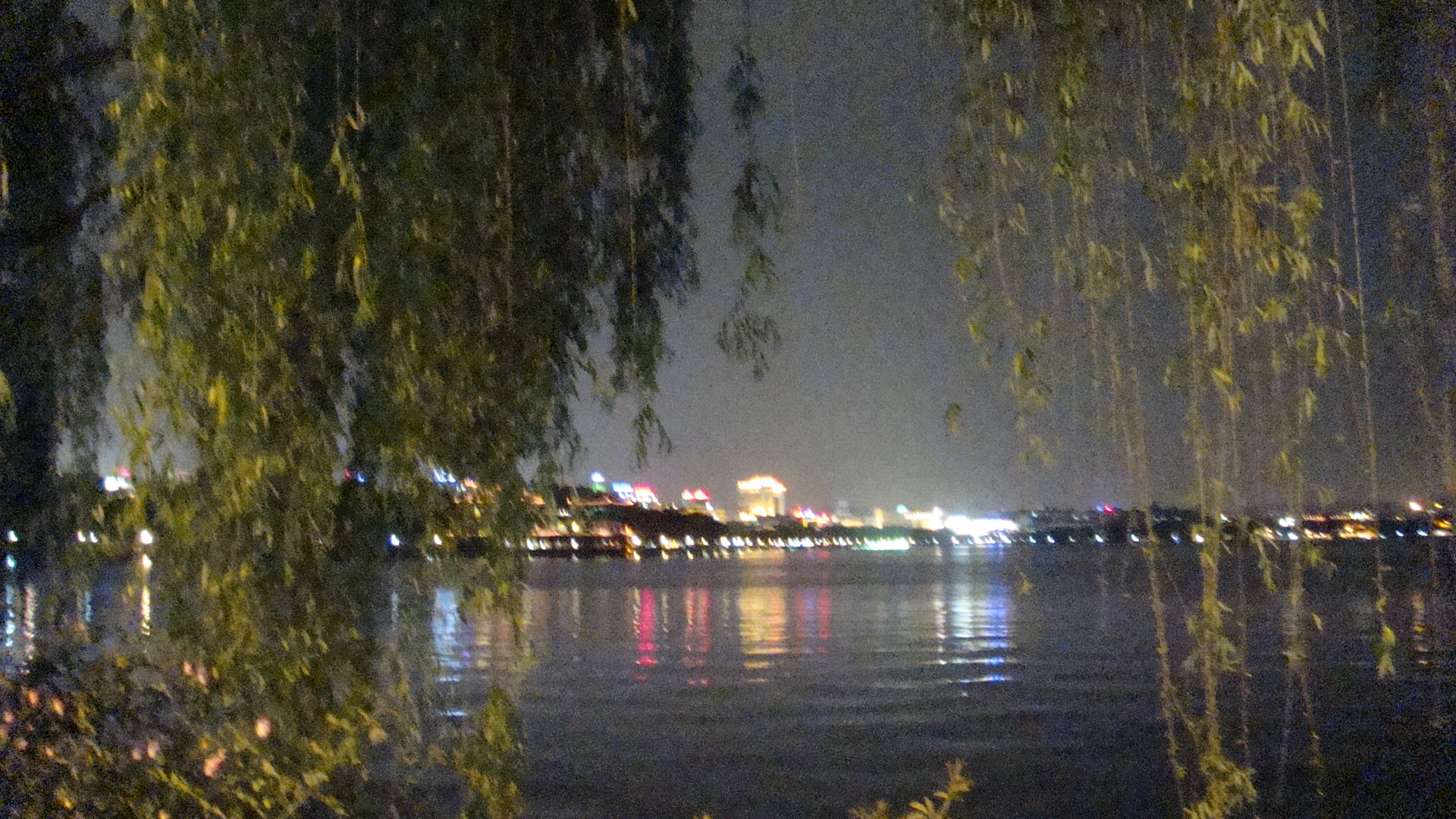 2009-4-23 19-32-34_0213.JPG