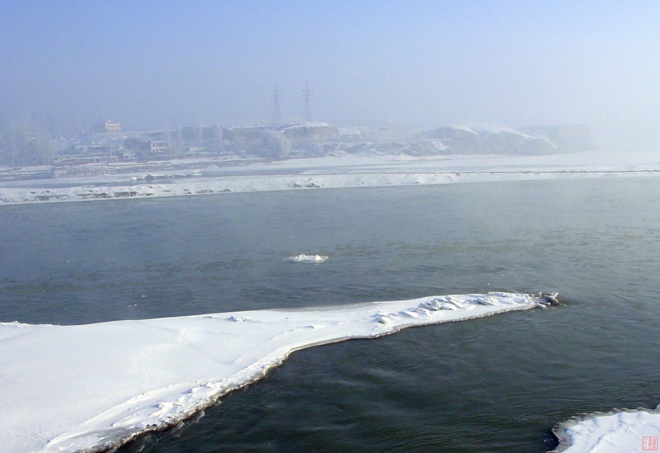 冬季的伊梨河.JPG